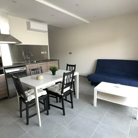 2 Pieces Balcon Et Parking Proche Centre 4 Ле-Лаванду